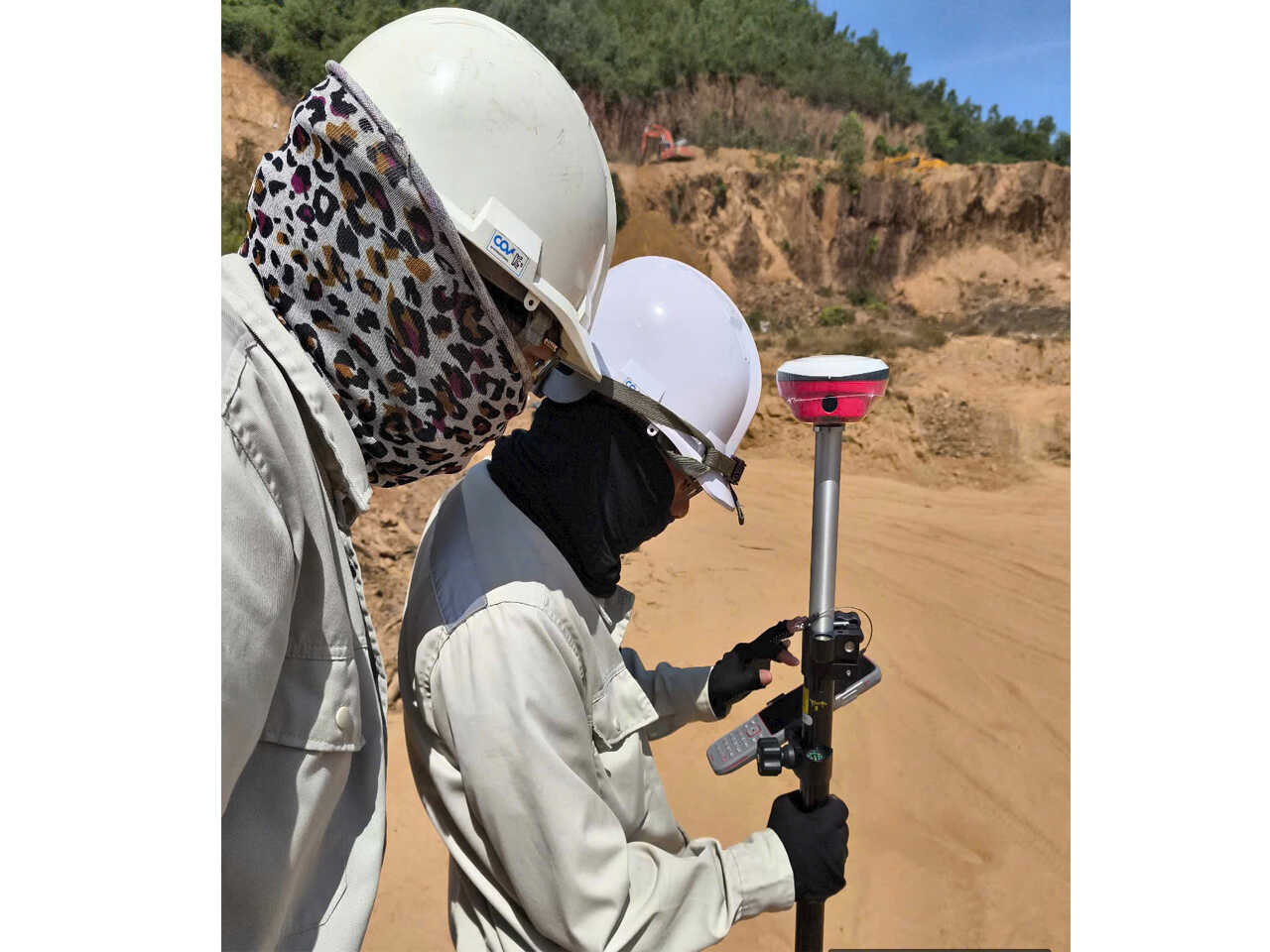 Chuyển giao công nghệ và khách hàng geomate9